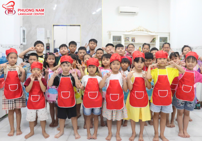 NHỮNG “ĐẦU BẾP NHÍ” CỦA PHƯƠNG NAM TRONG BUỔI WORKSHOP LÀM CƠM CUỘN