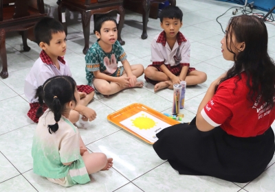 KHỞI ĐẦU HỨNG KHỞI: BUỔI HỌC ĐẦU TIÊN CỦA CÁC HỌC VIÊN NHÀ PHƯƠNG NAM TẠI NHÀ VĂN HÓA LAO ĐỘNG QUẬN BÌNH TÂN