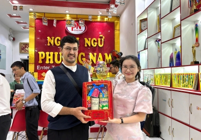 KHAI XUÂN ẤT TỴ 2025 TẠI TRUNG TÂM NGOẠI NGỮ PHƯƠNG NAM - CHI NHÁNH TÂN TẠO